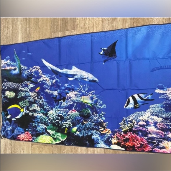 HOUSE OF CLOUDS NWT Microfiber Beach Towel “K” - Picture 2 of 6